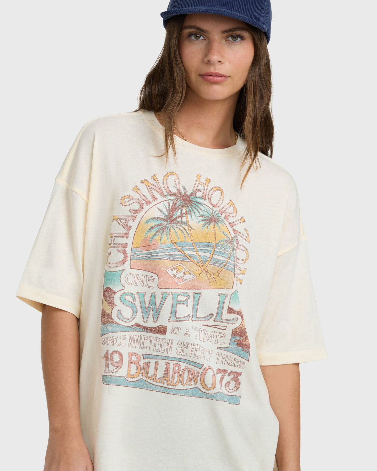 Billabong Women's The Sun Rises Short Sleeve T-Shirt - Whitecap