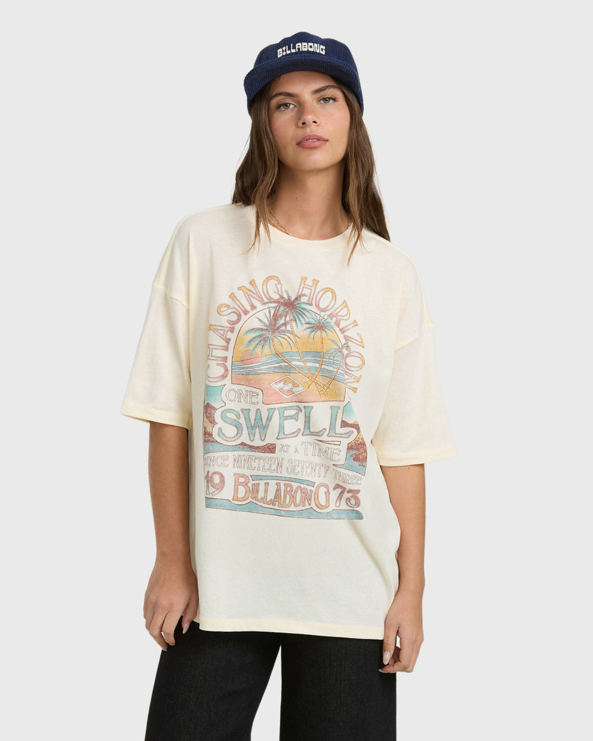 Billabong Women's The Sun Rises Short Sleeve T-Shirt - Whitecap