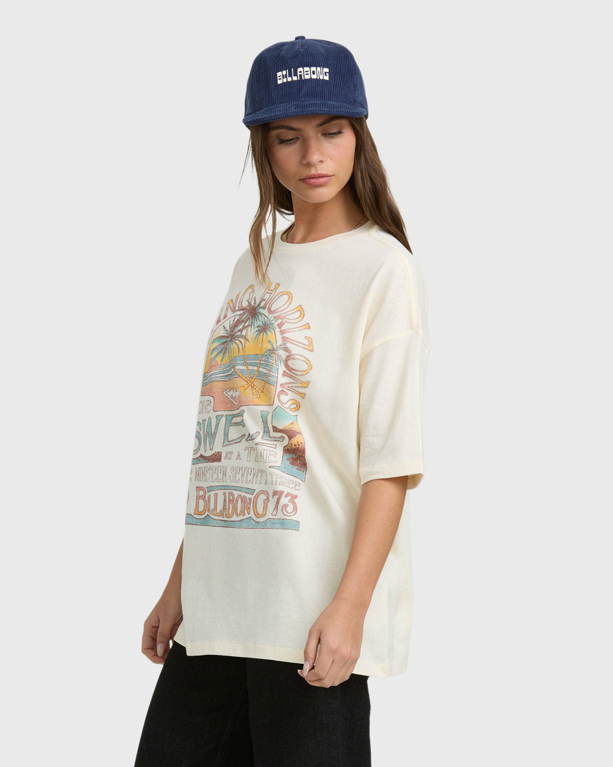 Billabong Women's The Sun Rises Short Sleeve T-Shirt - Whitecap